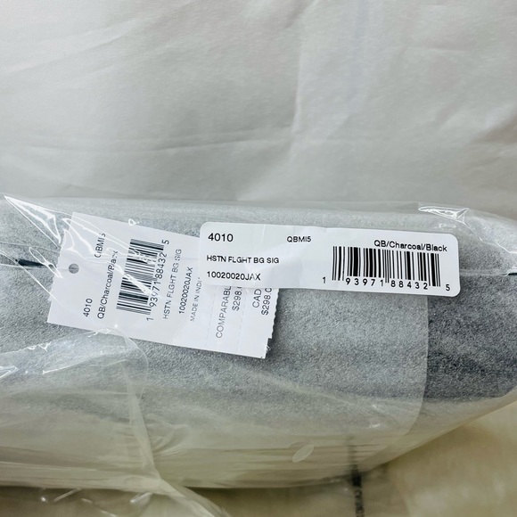 NWT Coach Black Houston Flight Messenger Bag in Signature Canvas Crossbody Bag - Picture 6 of 6